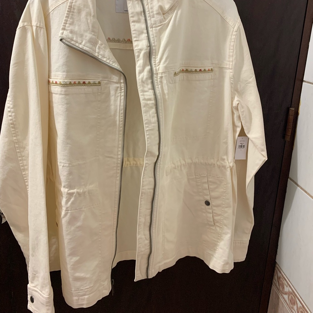 Coat L - Picture 2 of 4